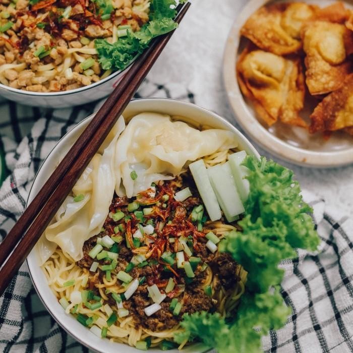 

(Expert) Kim Hwa's Mie Pangsit Pahe Lengkap