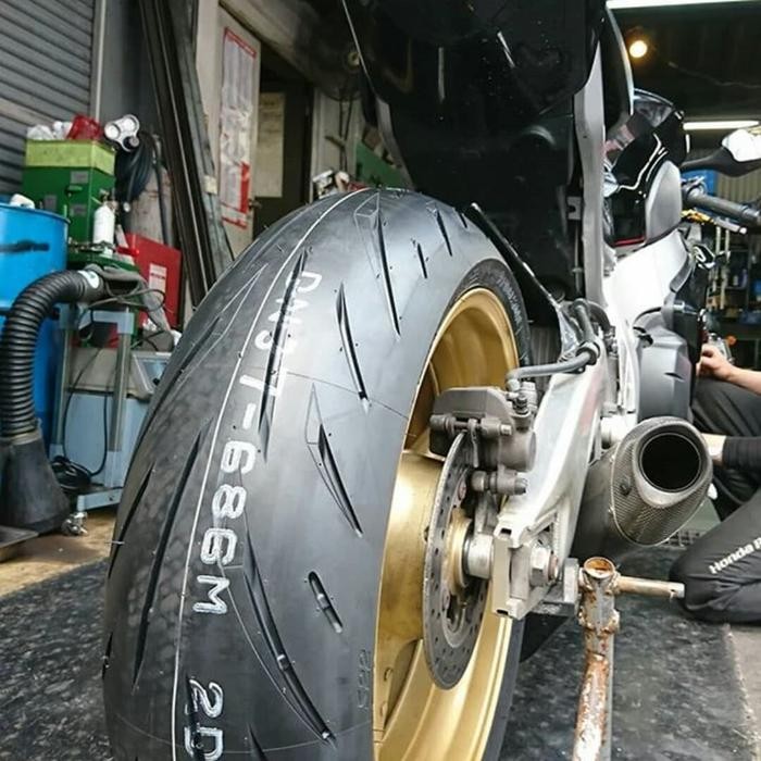 BAN LUAR BRIDGESTONE BATTLAX S-22 UKURAN 190/50-17