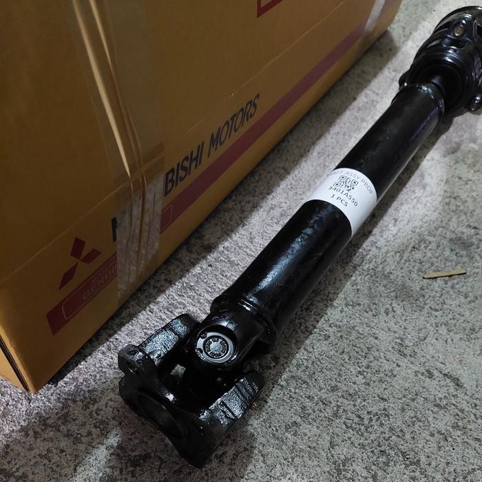 Kopel Depan Propeller Shaft 3401A550 Mitsubishi Triton KB4