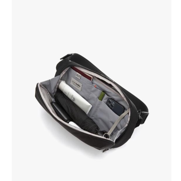 Tas Pacsafe Metrosafe X Anti-Theft Rfid Urban Sling Bag_Black