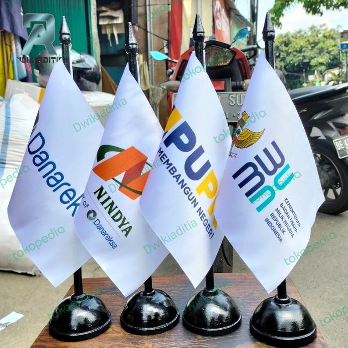 

Terlaris Bendera Meja Costum + Tiang Kayu SALE