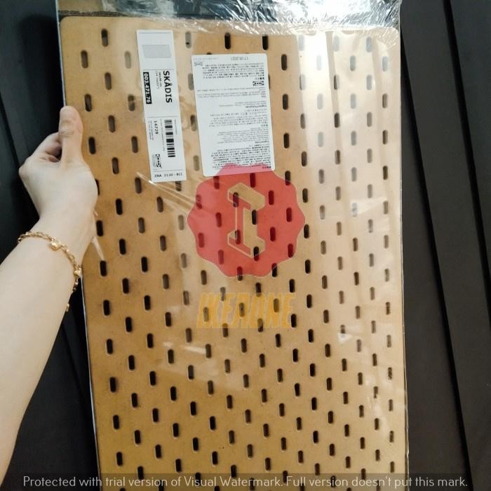 

Rak dinding Papan dinding pegboard workshop berlubang putih / kayu best seller