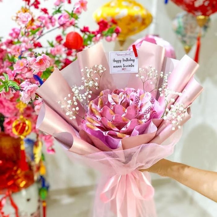 

Buket Bunga Uang Money Bouquet Kado Hadiah Ultah / Valentine