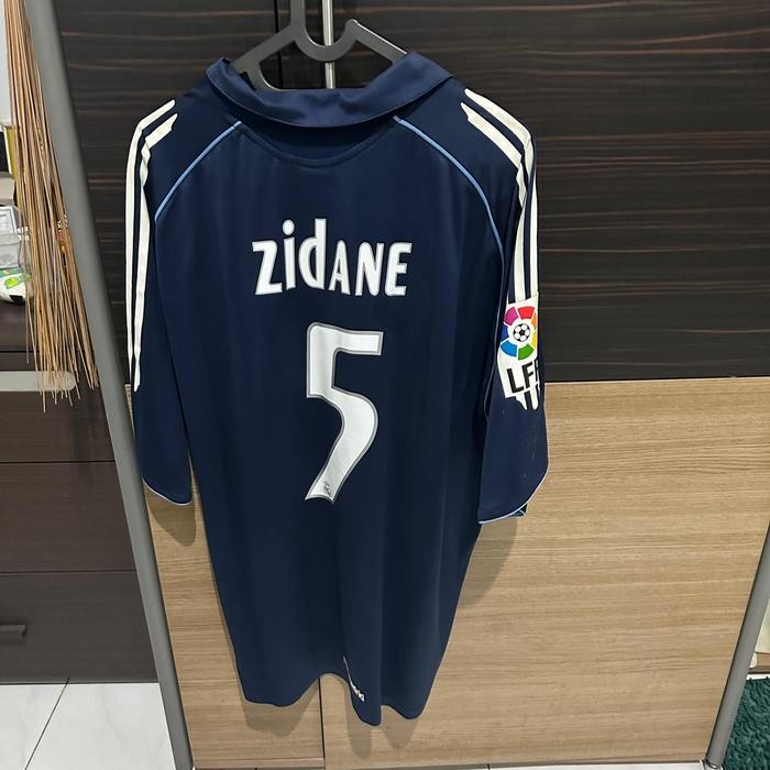 JERSEY REAL MADRID 2005 2006 #5 Zidane XL *