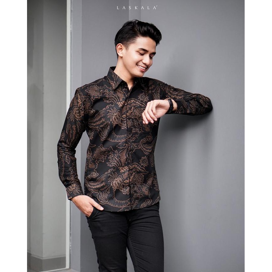 Skala Batik Slimfit K06A253 Guntur Pasti Diskon