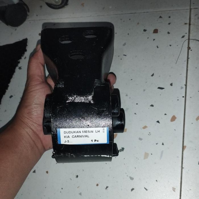 Engine Mounting Kiri Kia Carnival