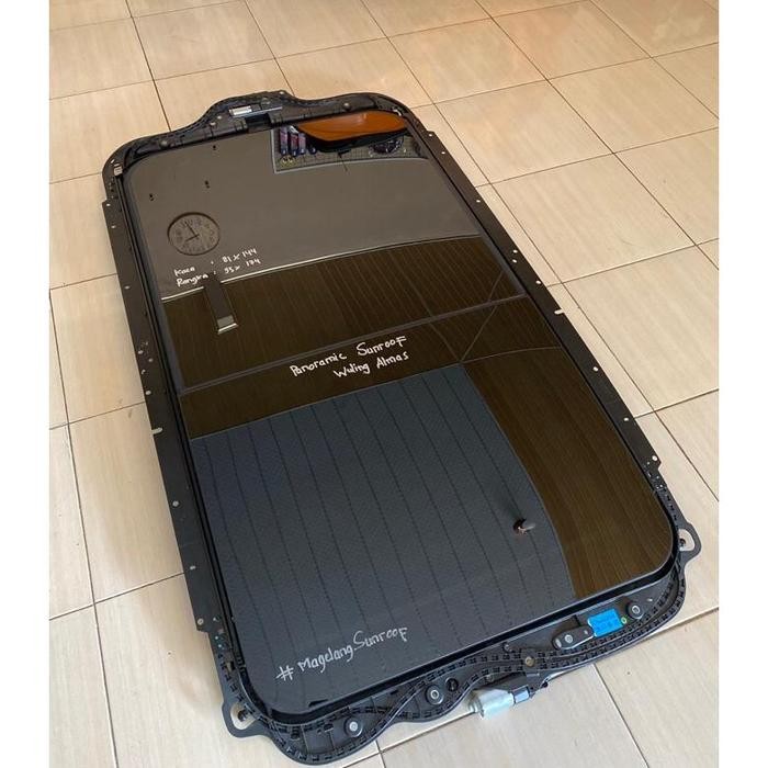 // Panoramic Sunroof Wuling Almaz // *