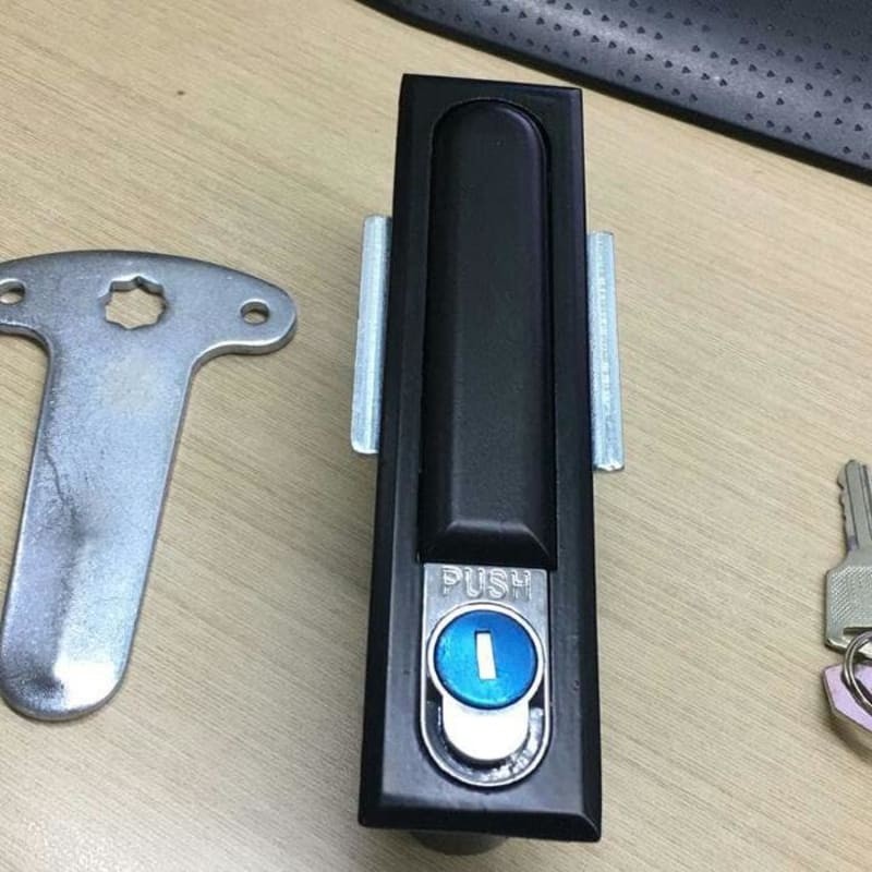 PANEL LOCK / KUNCI PANEL PUSH Lock Hitam MS-818