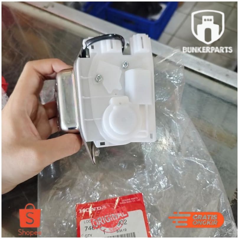 Door Lock Kunci Aktuator Pintu Belakang Bagasi Honda Mobilio Brio BRV