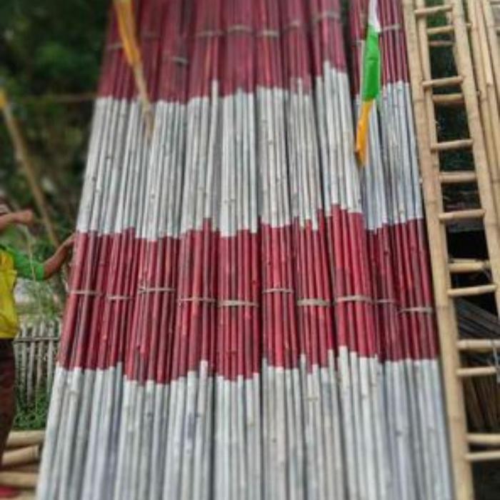 bambu tiang bendera merah putih