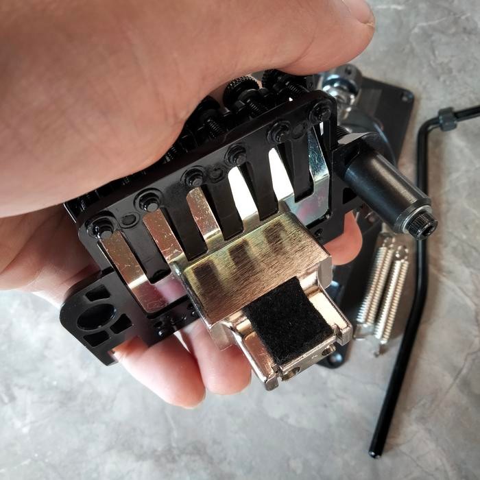 Jual Bridge Tremolo EDGE ZERO II ZPS original block Nickel Tremolo gitar