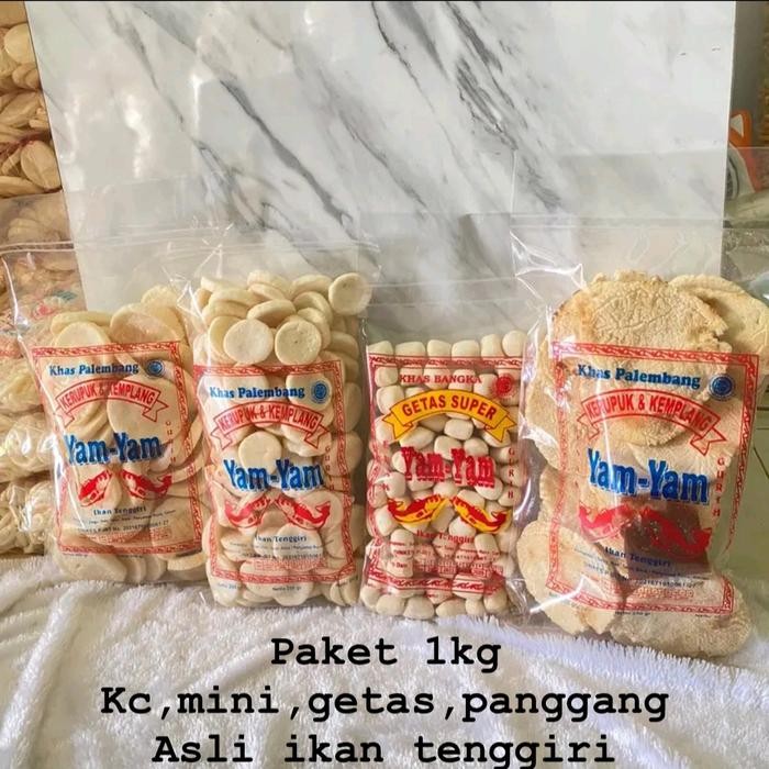 

Paket 1kg Kerupuk Palembang Kemplang Ikan Tenggiri Panggang Getas KC Mini - Food