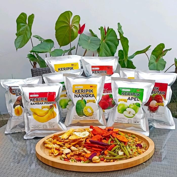 

Batu Chocolate - Paket 10 Pcs Keripik Buah Sayur & Kerupuk Buah - Oleh Oleh Khas Batu Malang