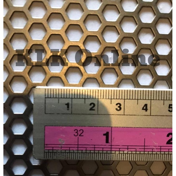 Plat Besi Ram Grill Speaker / Plat Lubang Perforated HexagonalCustom Berkualitas Terbaik