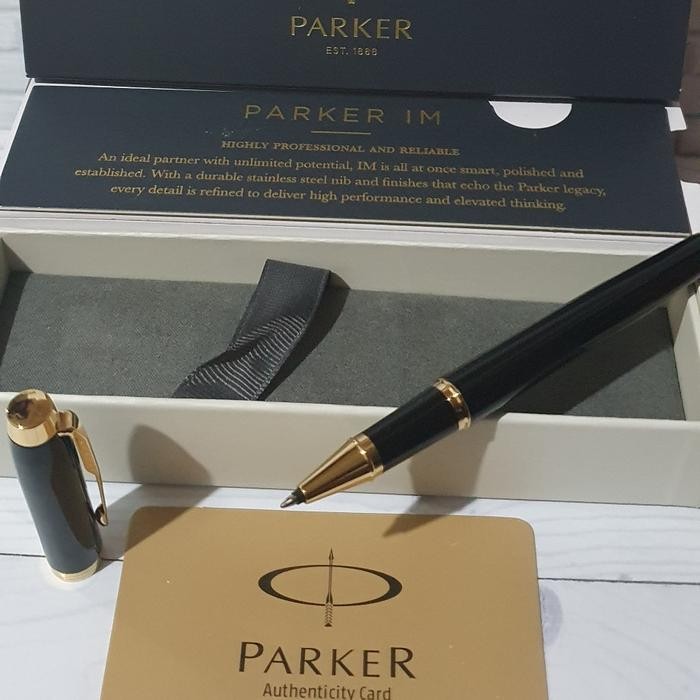 

Pulpen Parker Original Im New Lq Black Gt Roller Ball Free Grafir Nama Stationery High Quality