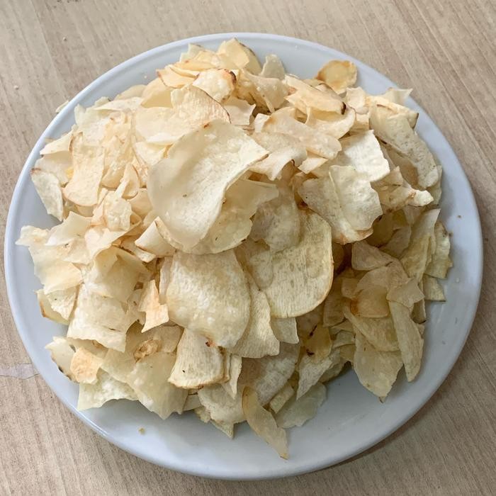 

Sedia Keripik Talas Kimpul Atau Belitung Berat 250grm dan grm Kripik Ce Crispy Asin Ca Makanan Food