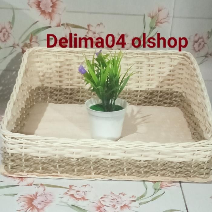 

keranjang tempat parsel buah paket makanan dan seserahan