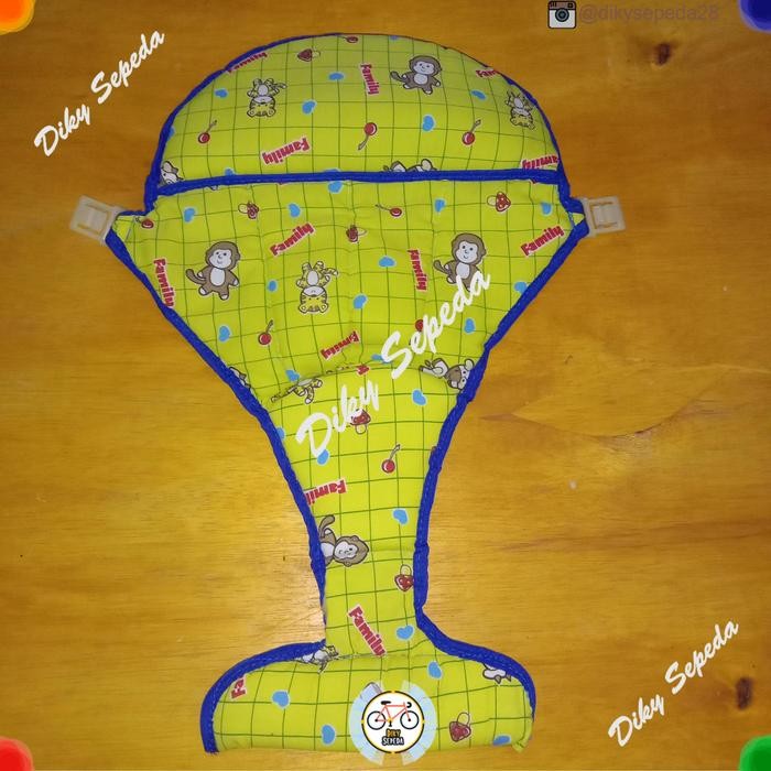 JOK DUDUKAN ALAS KAIN BABY WALKER FAMILY 136L FAMILY