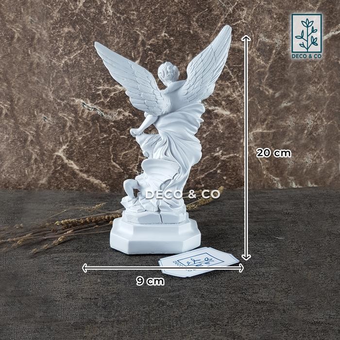 Patung Malaikat Mikael / Saint Michael Berkualitas