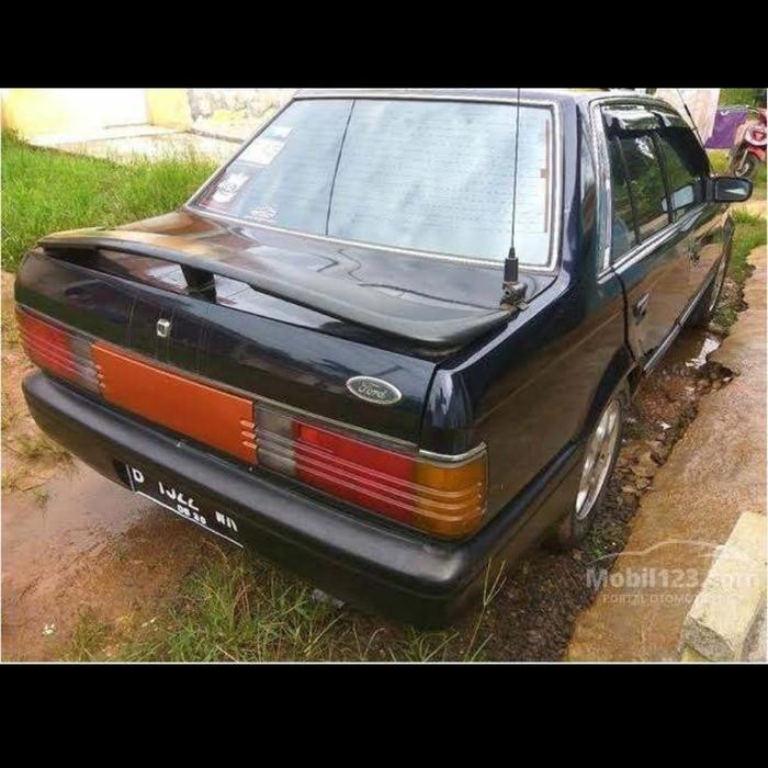 spoiler Ford laser plus lampu