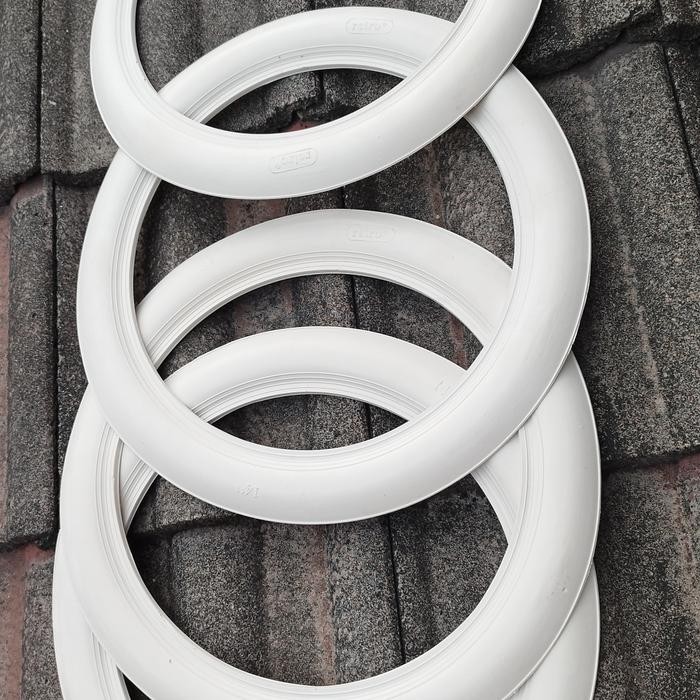 Lis Ban retro, White Wall, Lis Ban Mobil velg R14 R15