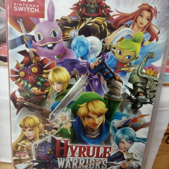 NINTENDO SWITCH HYRULE WARRIORS:DEFINITIVE EDITION