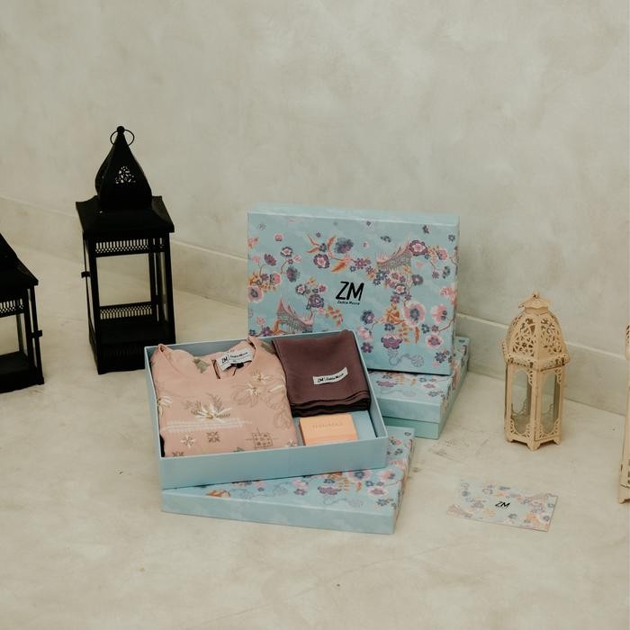 

Zm Zaskia Mecca - Hampers Ramadhan Basha Set