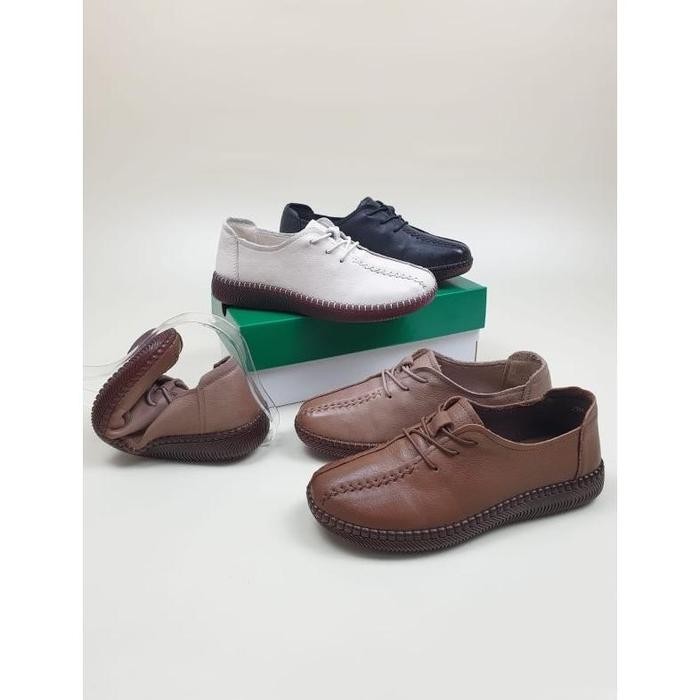 clarks omugi - 2386 / sepatu wanita clarks omugi / sepatu wanita kulit