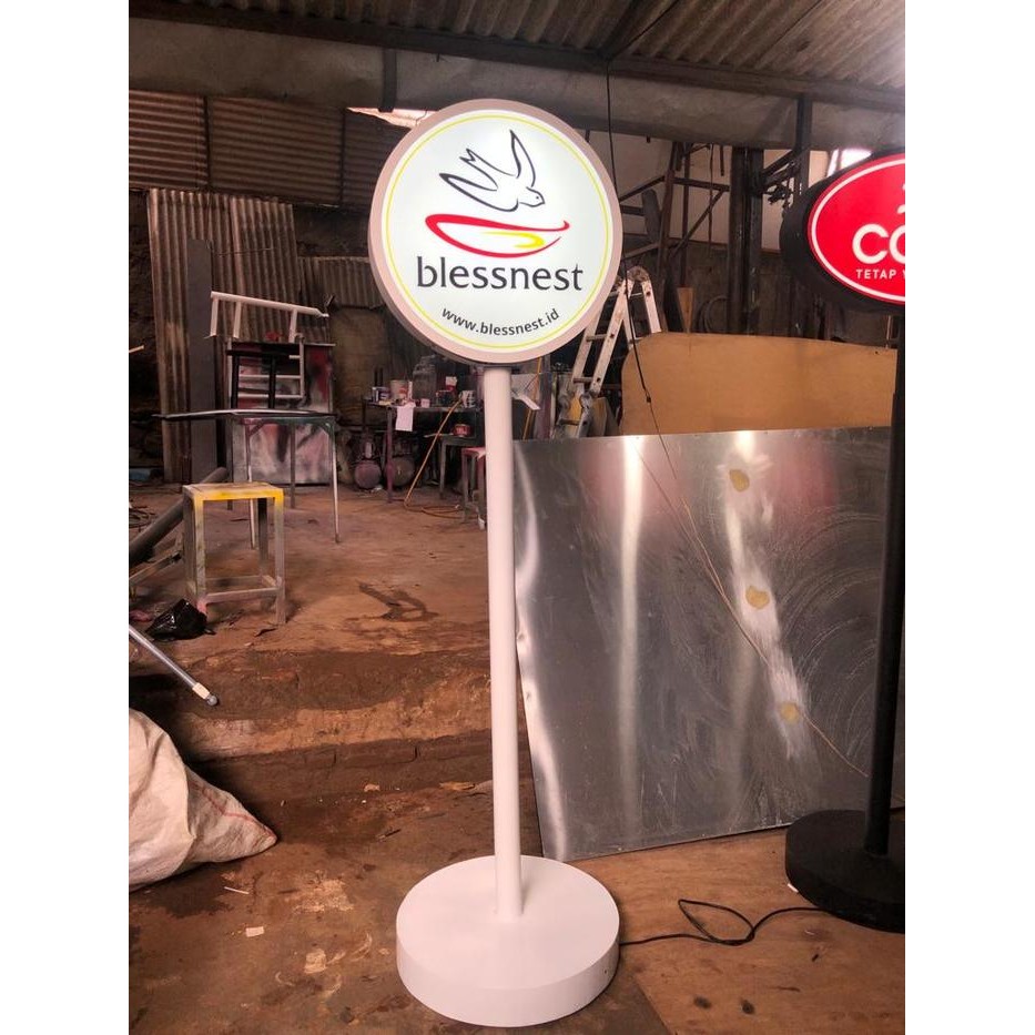 Standing Neon Box Portable Bulat Diameter 50Cm