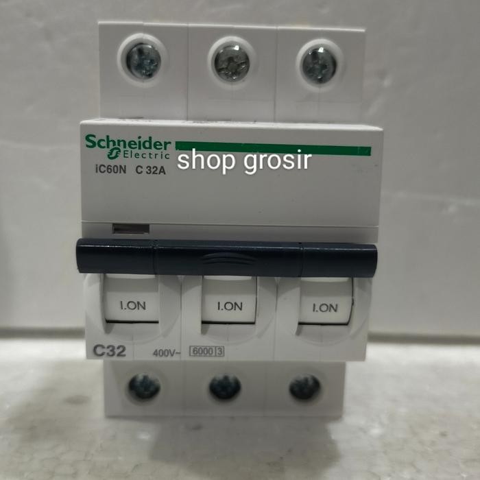 Mcb Schneider 3P 32A Ic60N Schneider