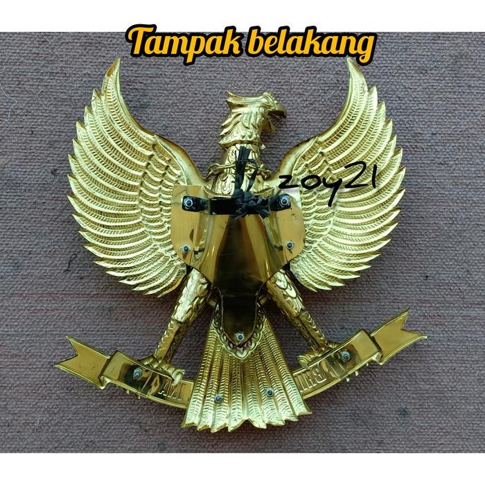 Garuda Kuningan Pajangan Garuda Pancasila Kuningan 1,5 Meter