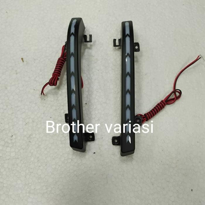 Sein Spion Running Sen Ayla Running Sein Lampu Spion Ayla Running