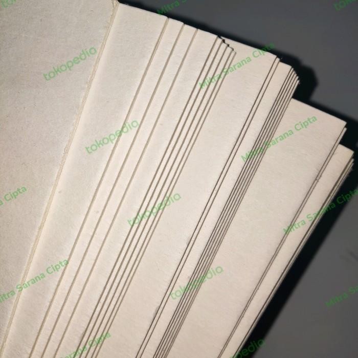 

Karton beermat A2 (42x60cm) tebal 1,5 mm