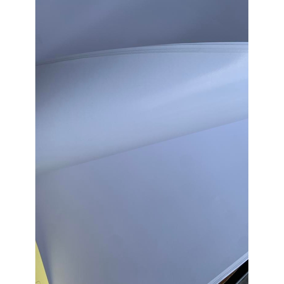 

Art carton 210 isi 100 lembar ukuran A3 / A3+