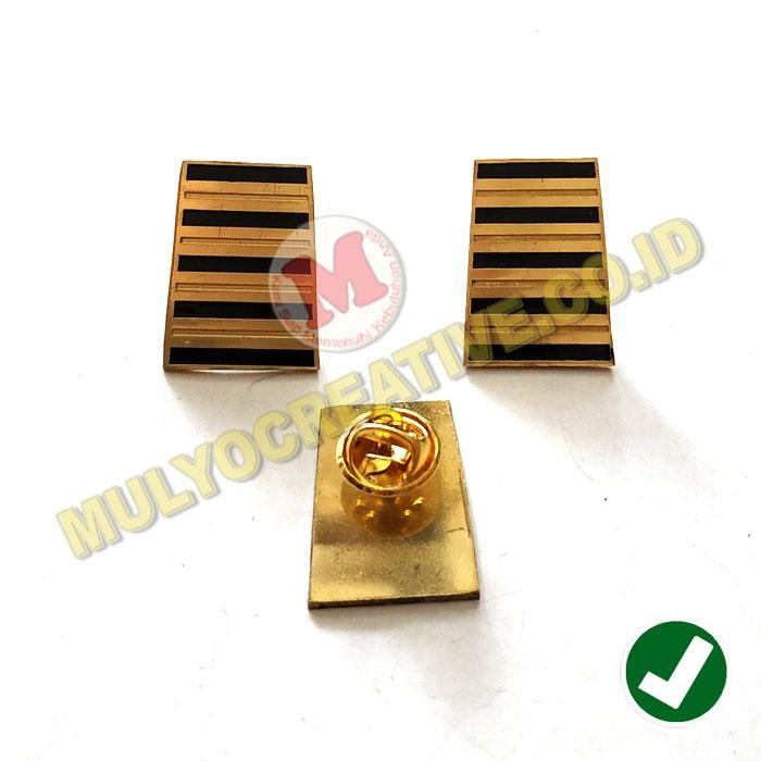 

Lencana Kerah Pilot Bahan Logam Kuningan Lapel Pin Pilot Murah PREMIUM