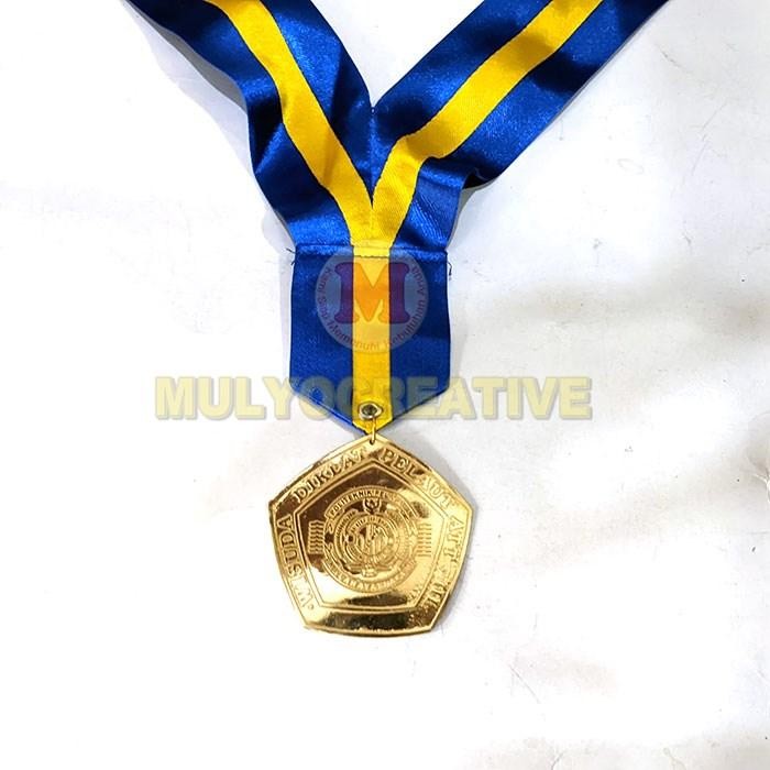 

Medali Wisuda Diklat Pelaut Medali Diklat Pelaut Bahan Logam PREMIUM