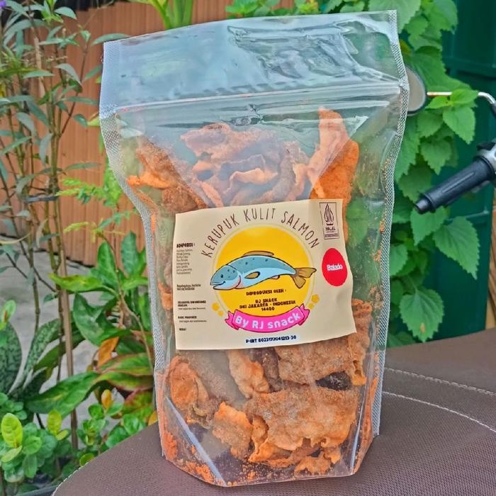 

Kerupuk Kulit Ikan Salmon Balado Pouch 115Gr Gurih Crunch Crispy Cemilan Laut Makanan Food Snack