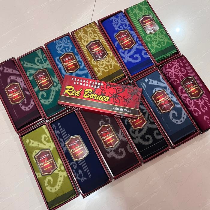 DISKON Sarung Red Borneo khas Kalimantan Bahan katun Motif Batik READY STOCK