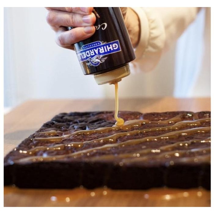 

Ghirardelli Sauce 16oz Squeeze Bottle 482g