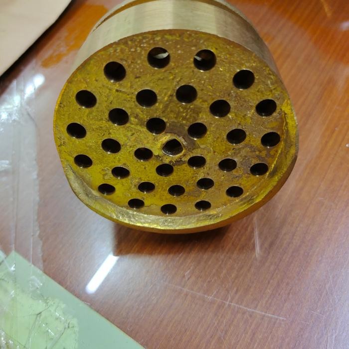 Kerang Laut Kuningan 2" / Saringan Air Laut Di Kapal