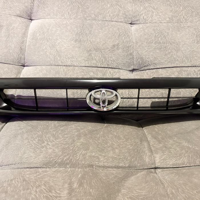 Grill Gt Abs Great Corolla Ae101