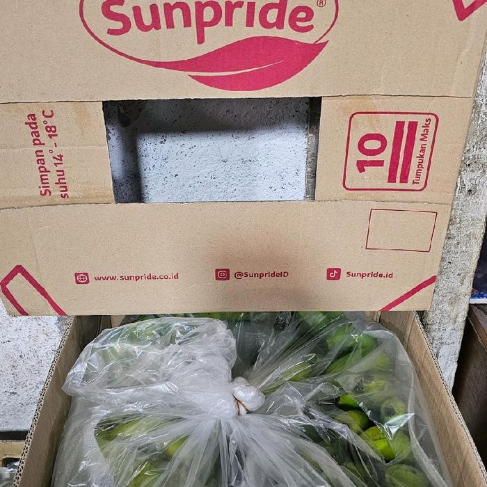

TERMURAH Pisang Cavendish Sunpride Pisang Cavendish Tasty/Frui 1 dus READY STOCK