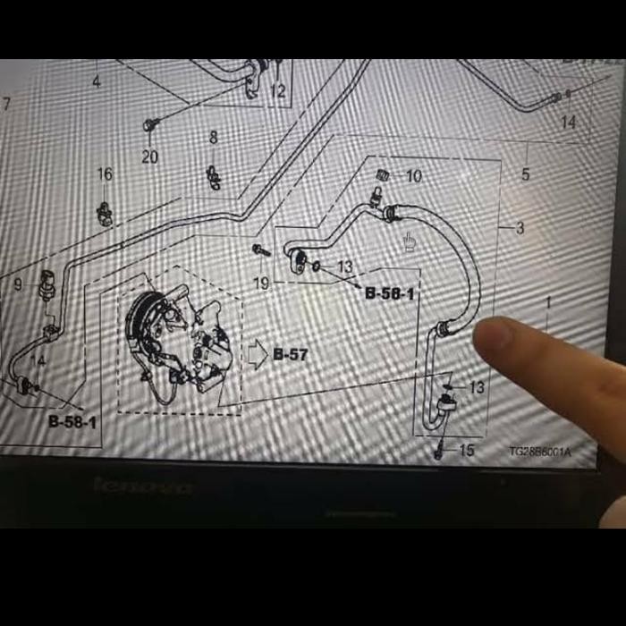 SELANG PIPA AC BRIO DARI KONDENSOR KE KOMPRESOR ORIGINAL