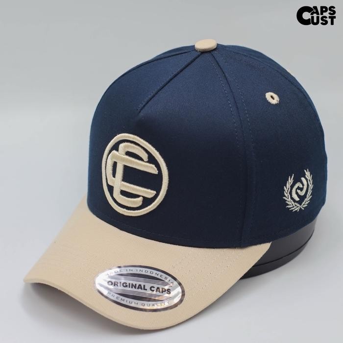 CAPS - TOPI BASEBALL CAPSCUST CC COMBINATION CREAM & NAVY *