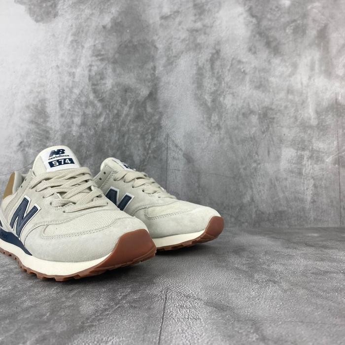 Sepatu New Balance 574 Beige Navy