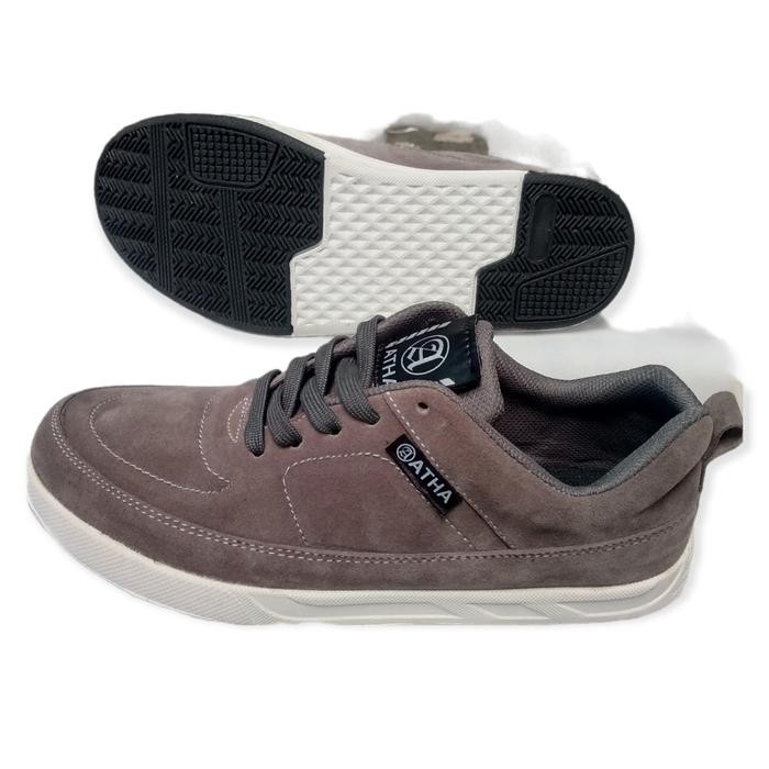 sepatu kuzatura pria abu