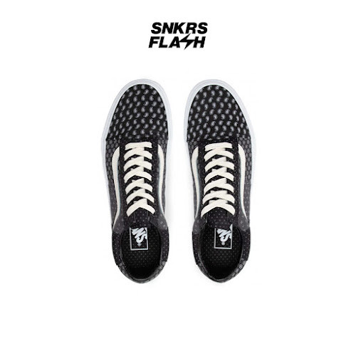 VANS OLD SKOOL TIE PRINT PATCHWORK BLACK TRUE W Sepatu Sneakers Unisex - VN0A3WKT9XJ - Size 42.5