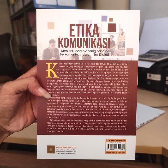 

SALE !!! BUKU ETIKA KOMUNIKASI MENJADI MANUSIA YANG SANTUN BERKOMUNIKASI-HAFIED READYY