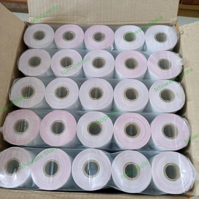 

Kertas Struk Paper Roll NCR 2 Ply PM 75x65/75x60/75x55 1 dus isi 100