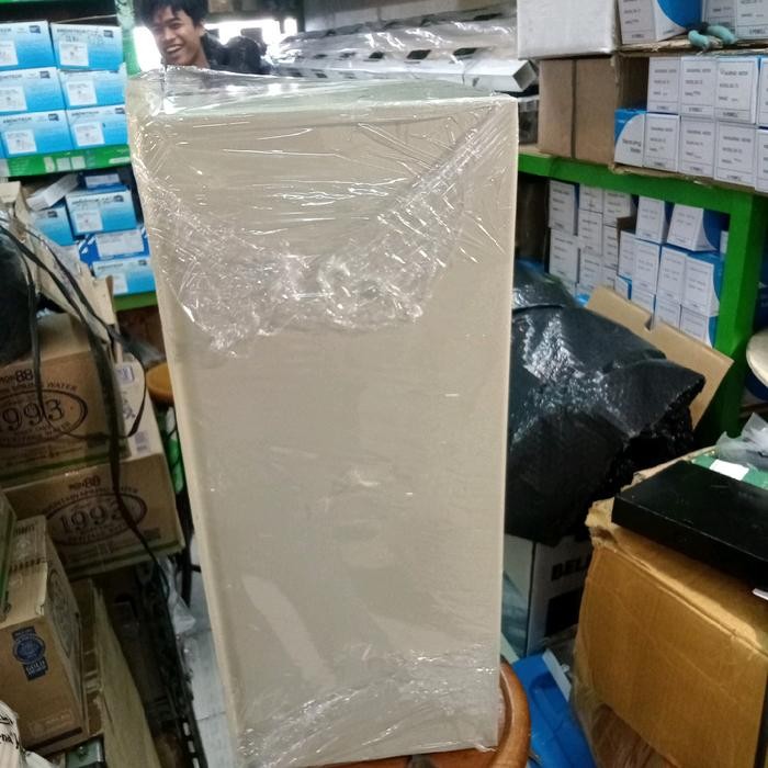 Terbatas Box Kwh 3Phase /Penutup Kwh Meter 3Phase